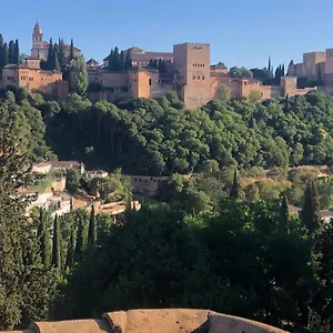 Alhambra En El Sacromonte Homestay